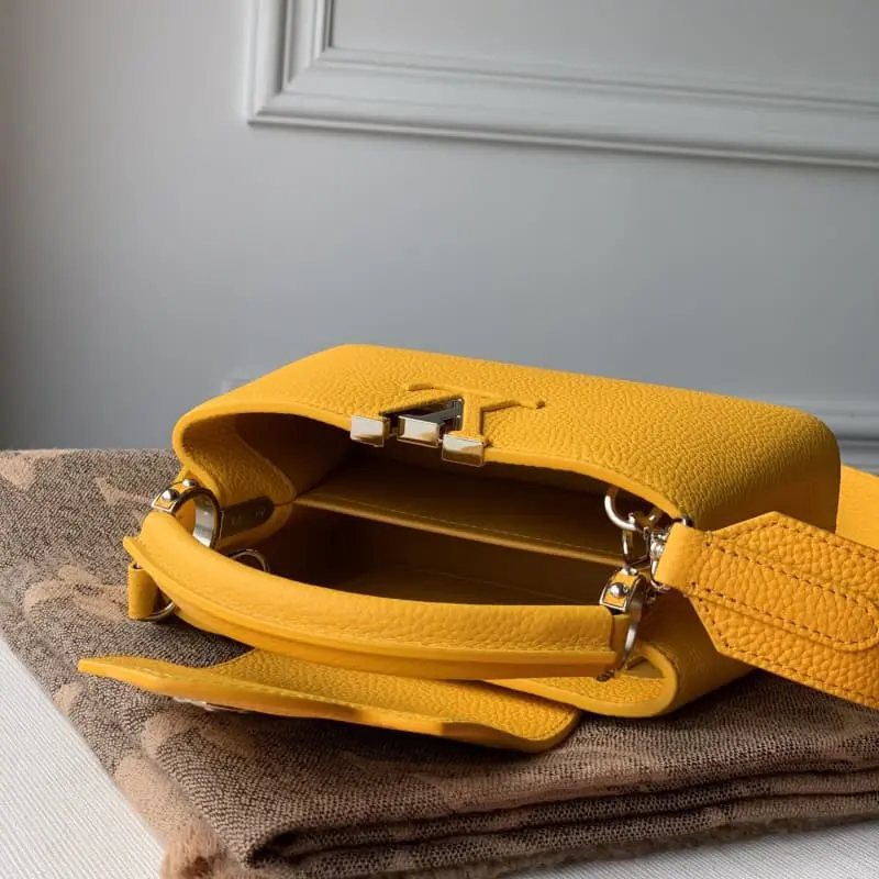 M56071 Yellow 21x14x8cm High Quality Bags - Image 7