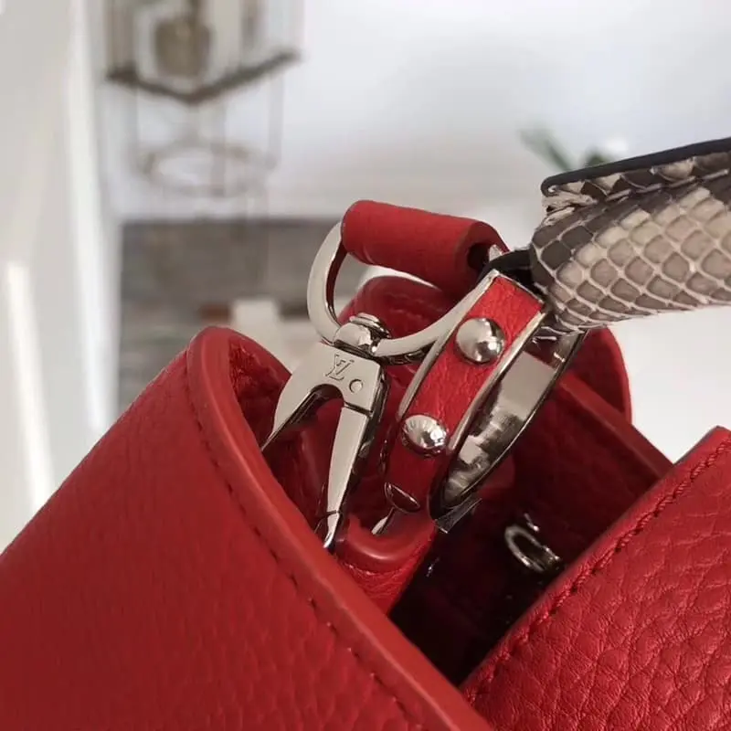 N92039 27x21x9cm High Quality Bags - Image 8