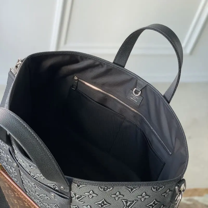 M46403 41x48x13cm High Quality Bags - Image 8