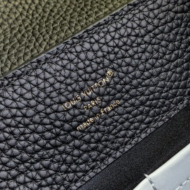 M12345 Black 13.6x8x21cm High Quality Bags - Image 8