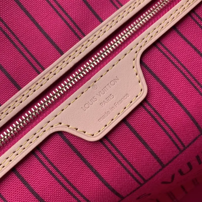 M12257 Rose Red 31x29x14cm High Quality Bags - Image 8