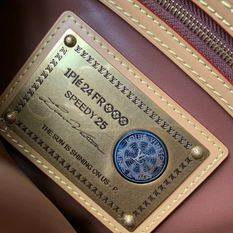 M24424 Soft Peach 25x15x15cm High Quality Bags - Image 8