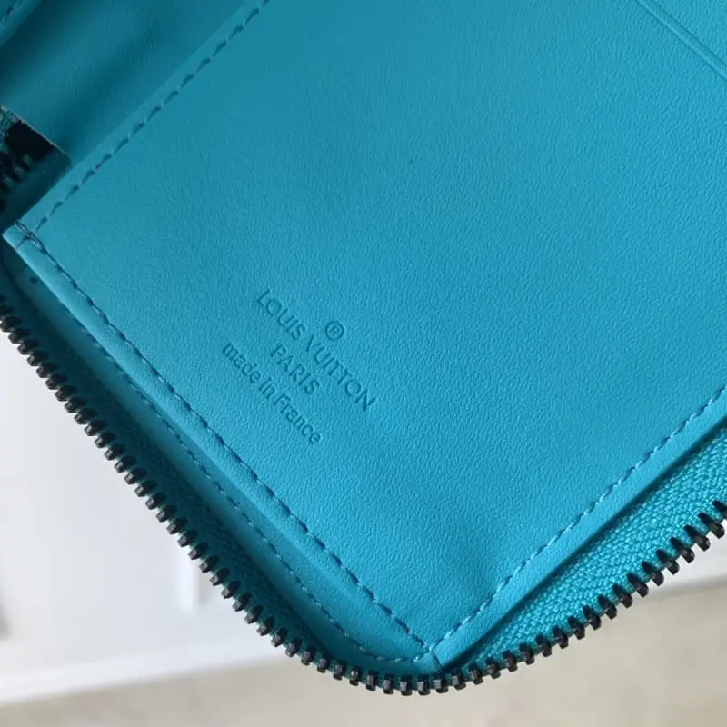 M11523 embossed 10x20x2cm High Quality Bags - Image 8