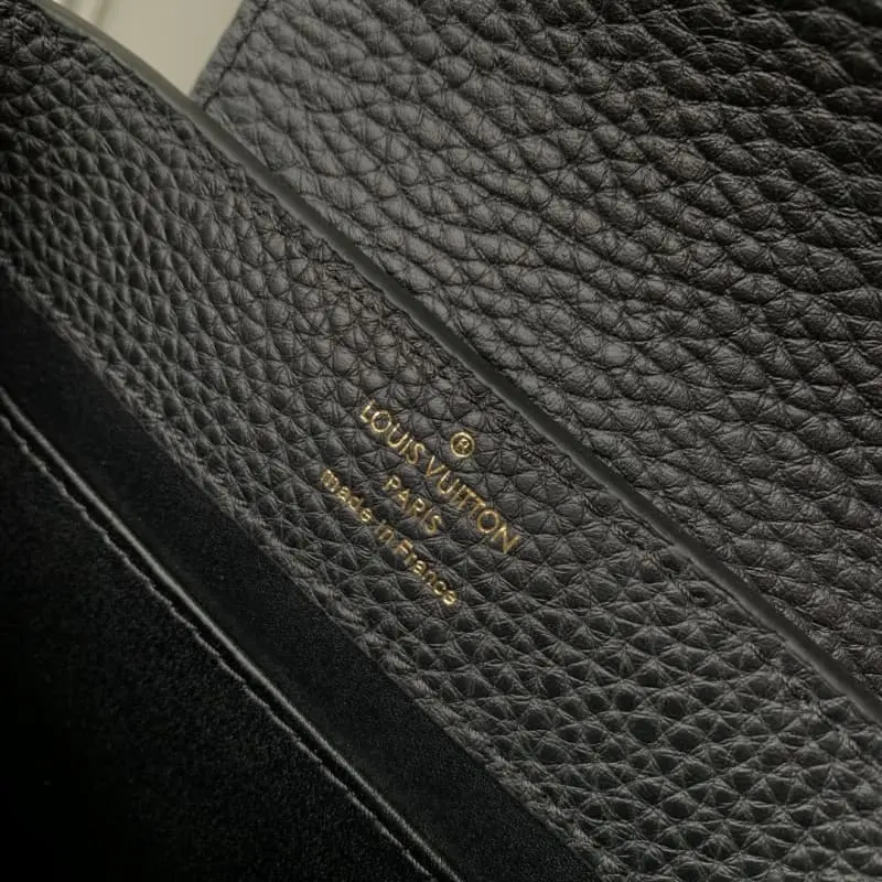 M24673 Black HH102 1 21x14x8cm High Quality Bags - Image 8