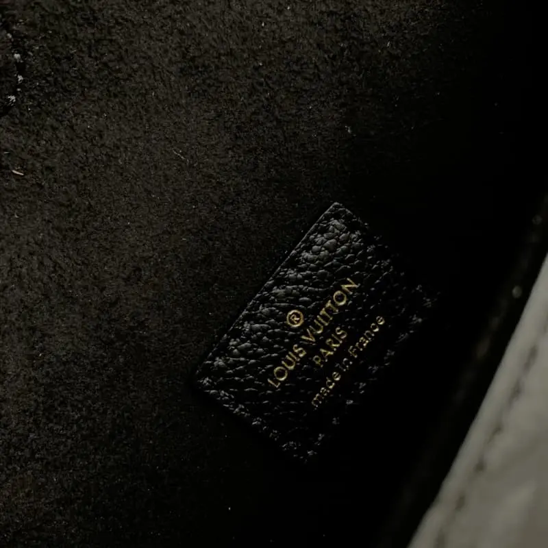 M24649 20x20x13cm High Quality Bags - Image 8