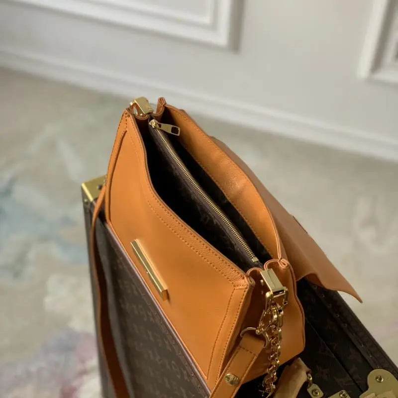 M25048 24x17x9cm High Quality Bags - Image 8