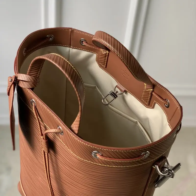 M23117 34x48x18cm High Quality Bags - Image 8