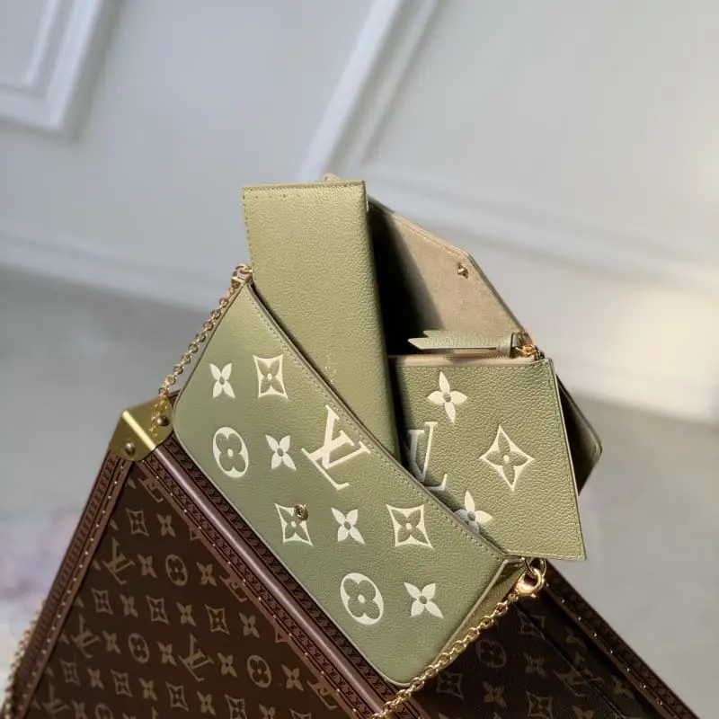 M64065 Grass Green 21x12x3cm High Quality Bags - Image 8