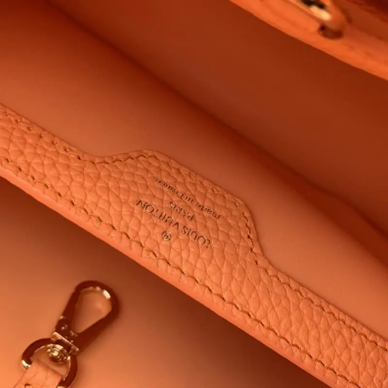 M22055 Coral 31.5x20x11cm High Quality Bags - Image 8