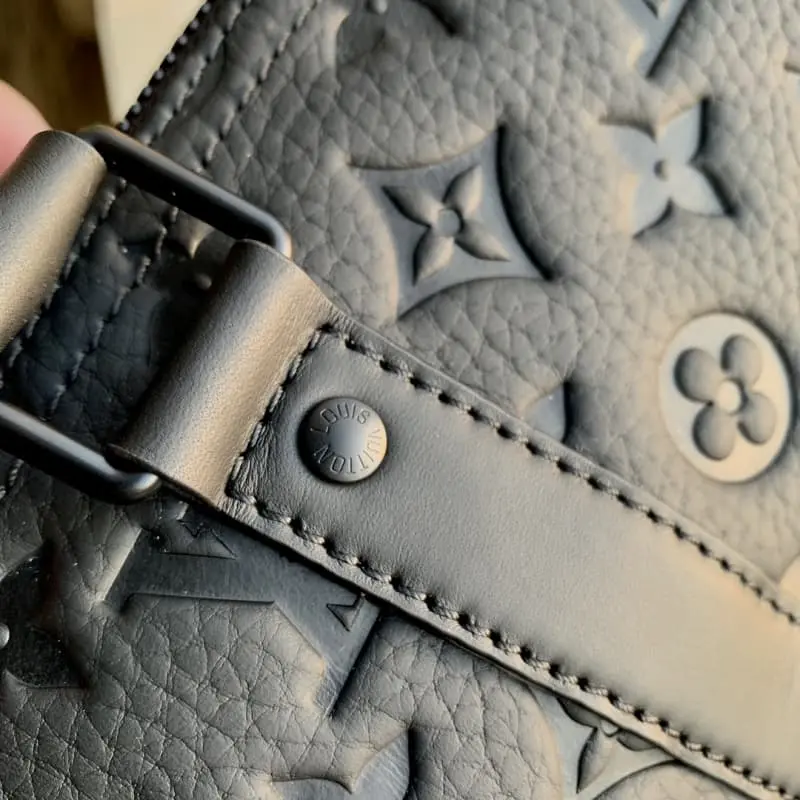 M22765 34x21x16cm High Quality Bags - Image 8