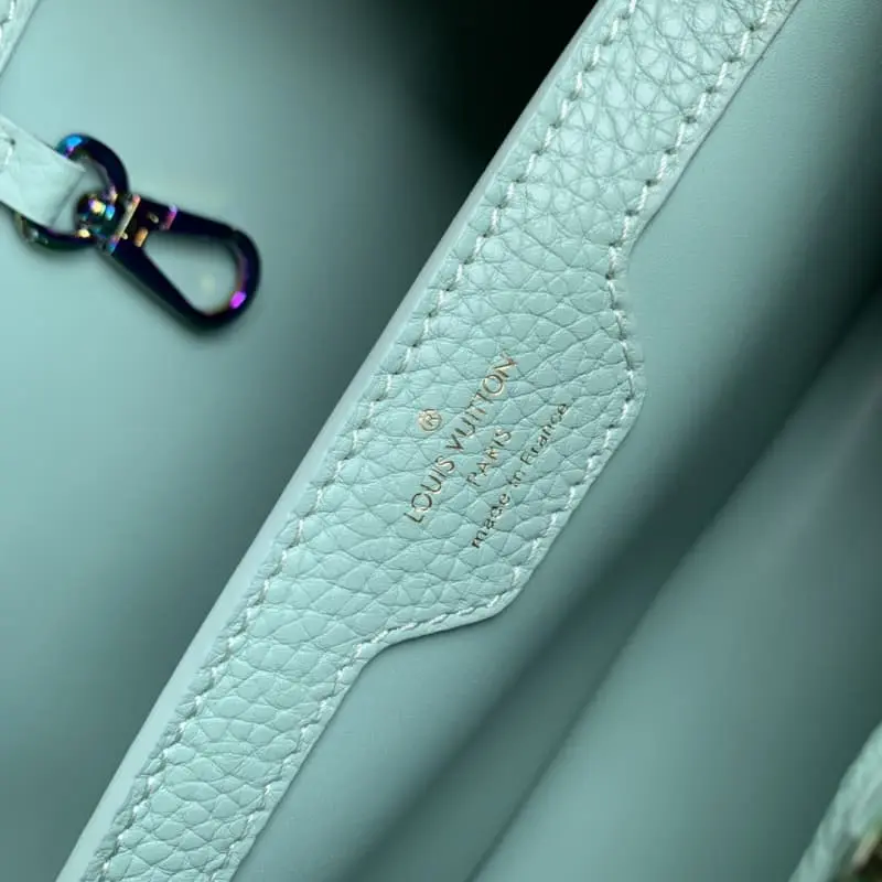 M22055 GreenMedium 31.5x20x11cm High Quality Bags - Image 8