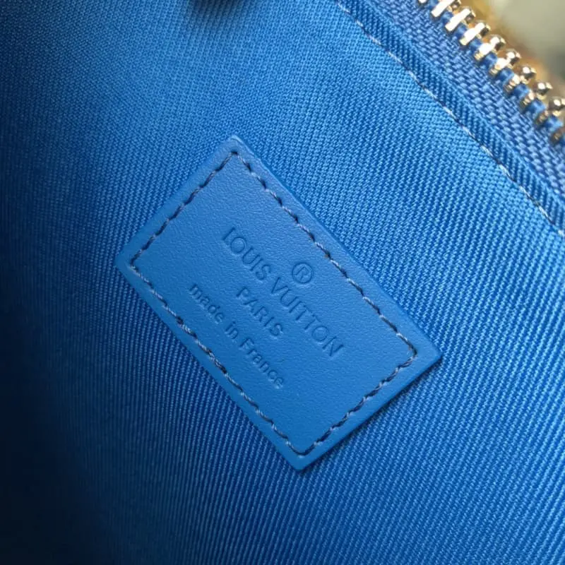 M82270 blue 30x22x5cm High Quality Bags - Image 8