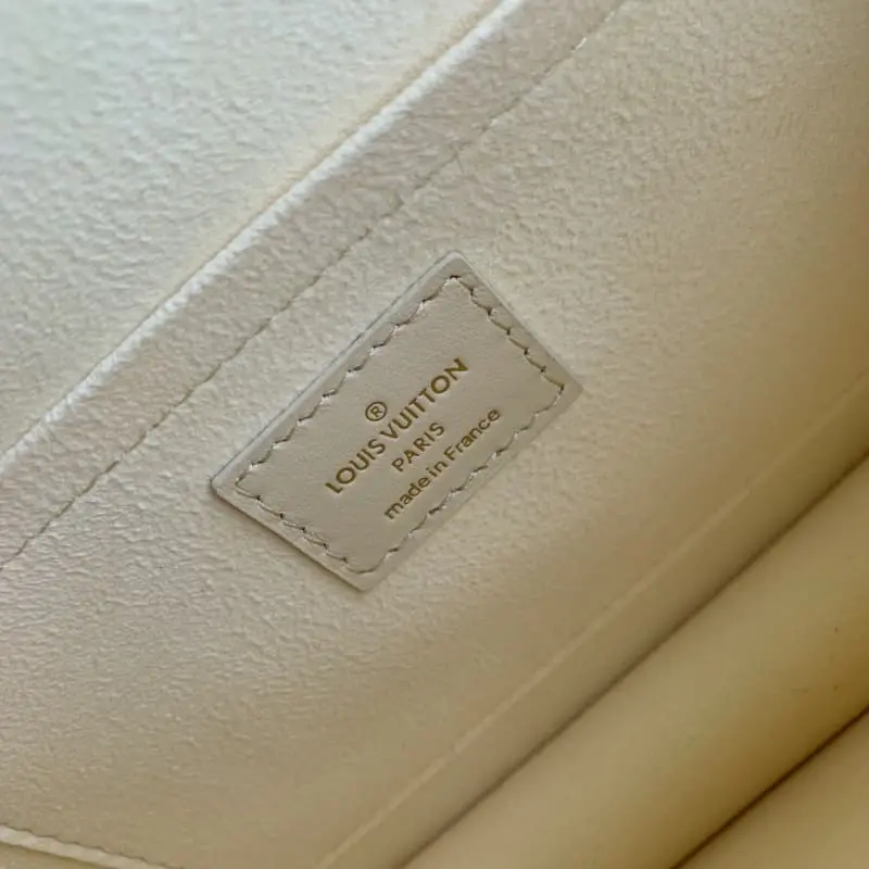 M22597 Yellow 20x15x9cm High Quality Bags - Image 8