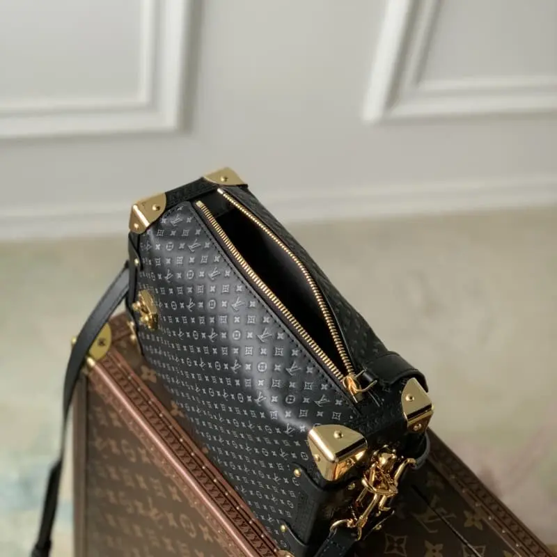 M46358 Black 21x14x6cm High Quality Bags - Image 8