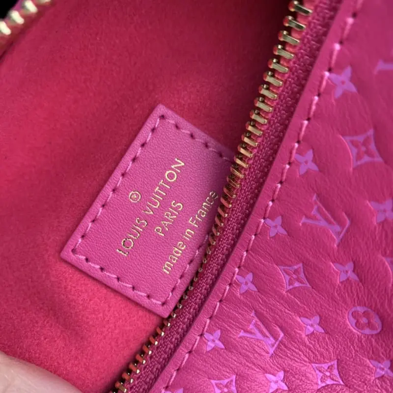 M46358 Rose Red 21x14x6cm High Quality Bags - Image 8