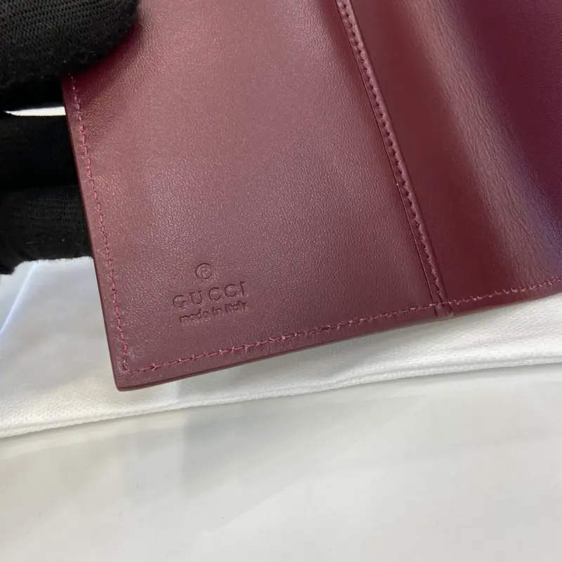 810072 CM 3 High-Quality Bags - Image 8