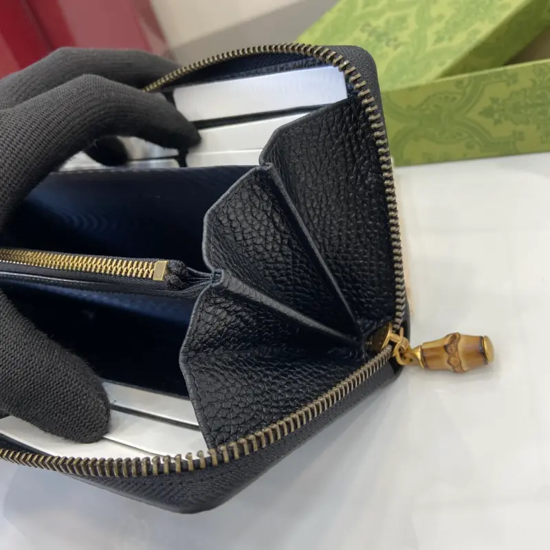 739499 CM 1 High-Quality Bags - Image 8