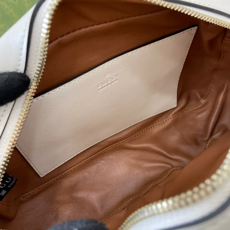 798715 CM 1 High-Quality Bags - Image 8