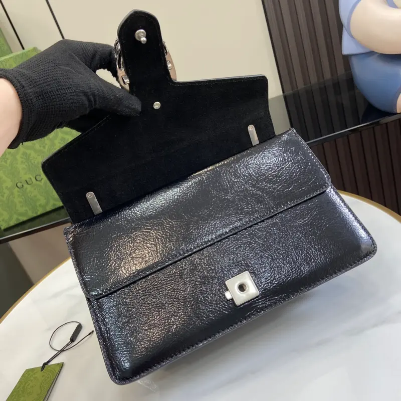 795005 CM 1 High-Quality Bags - Image 8