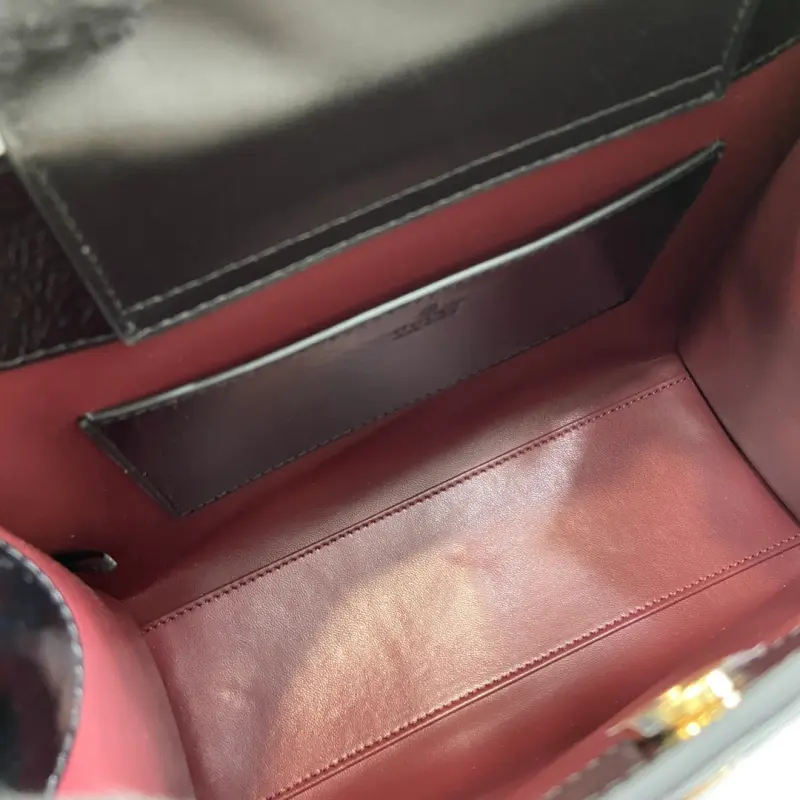 702721 CM 1 High-Quality Bags - Image 8