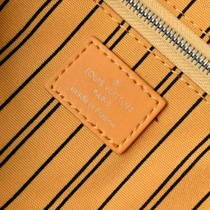 M12641 Yellow 28x15x16.5cm High Quality Bags - Image 8