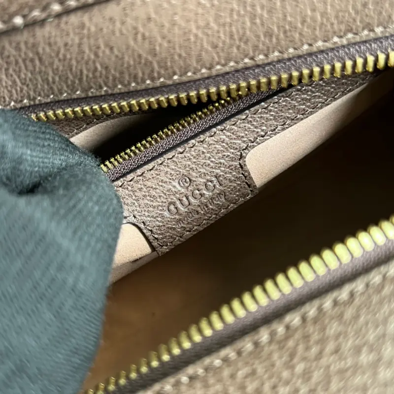 693724 CM 1 High-Quality Bags - Image 8