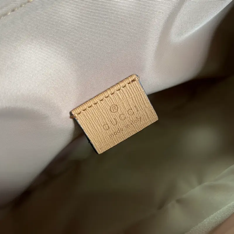 664143 CM 3 High-Quality Bags - Image 8