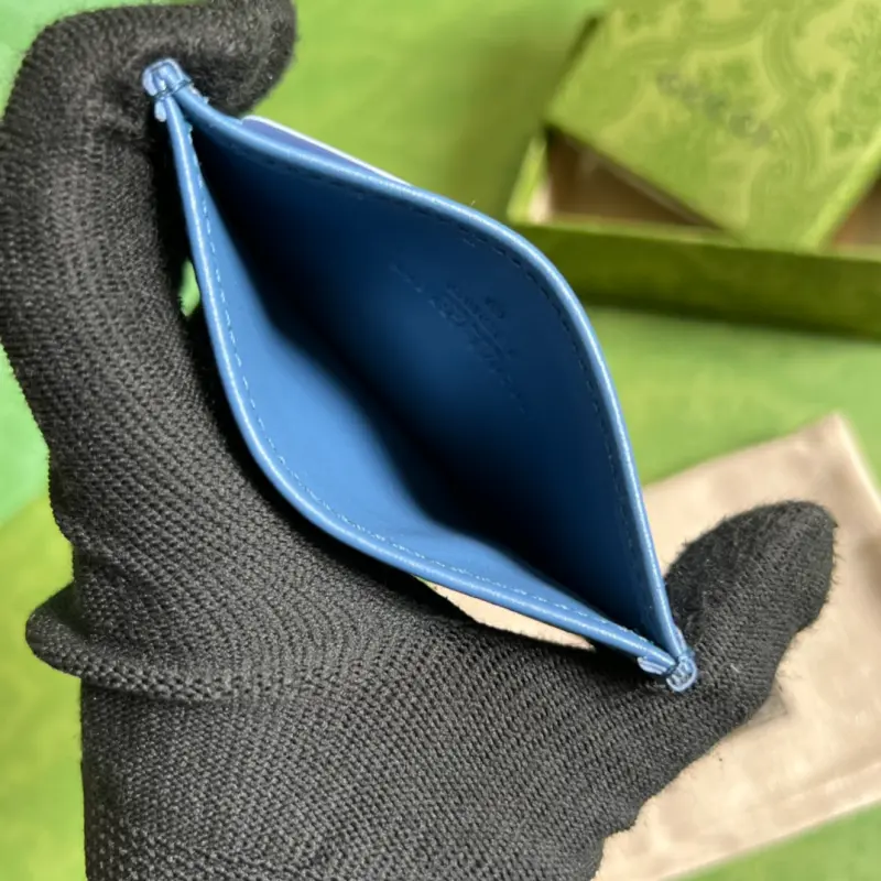 443127 CM 4 High-Quality Bags - Image 8