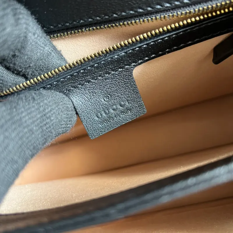 651055 CM 1 High-Quality Bags - Image 8