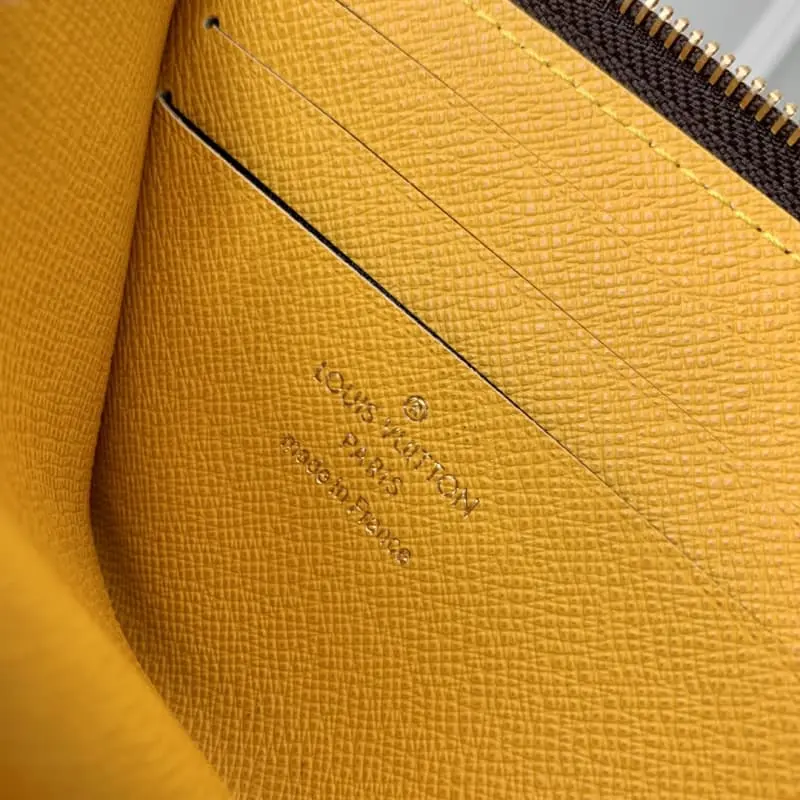 M83664 11x8.5x1.5cm High Quality Bags - Image 8