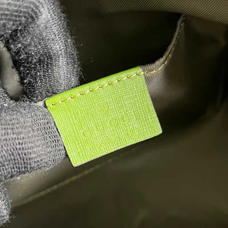 410812 CM 10 High-Quality Bags - Image 8