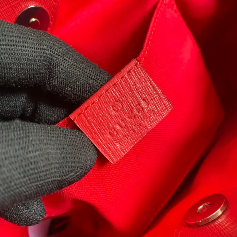 410812 CM 15 High-Quality Bags - Image 8