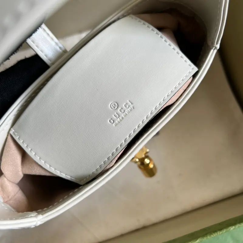 637091 CM 1 High-Quality Bags - Image 8