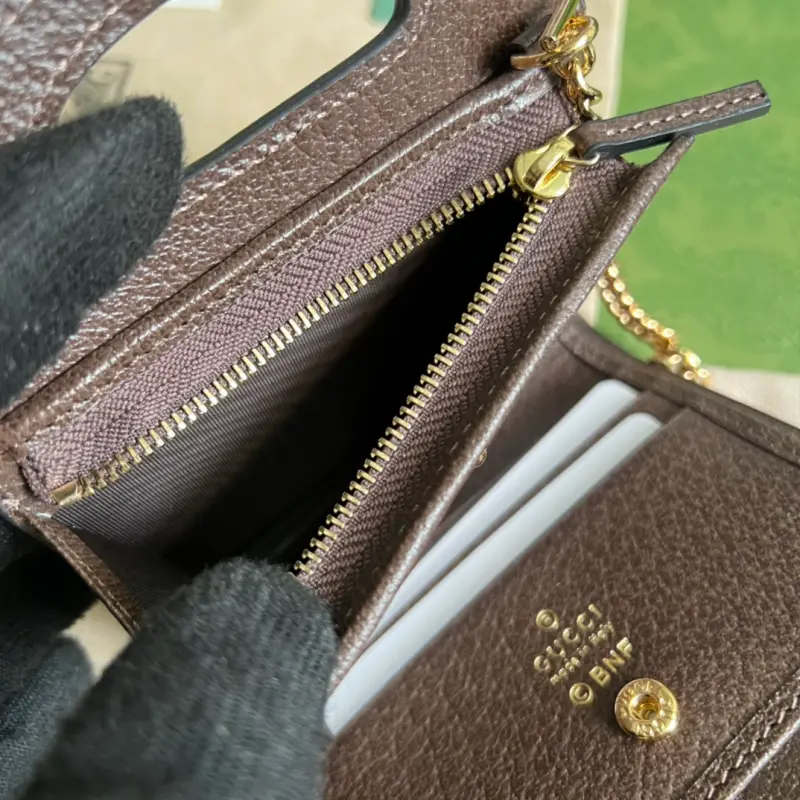 701066 CM 1 High-Quality Bags - Image 8