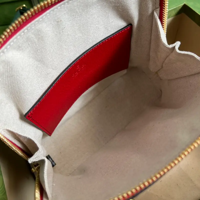 677212 CM 2 High-Quality Bags - Image 8