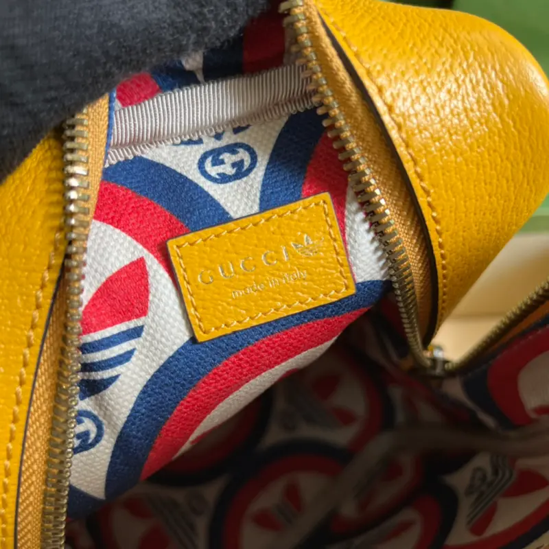 702387 CM 3 High-Quality Bags - Image 8