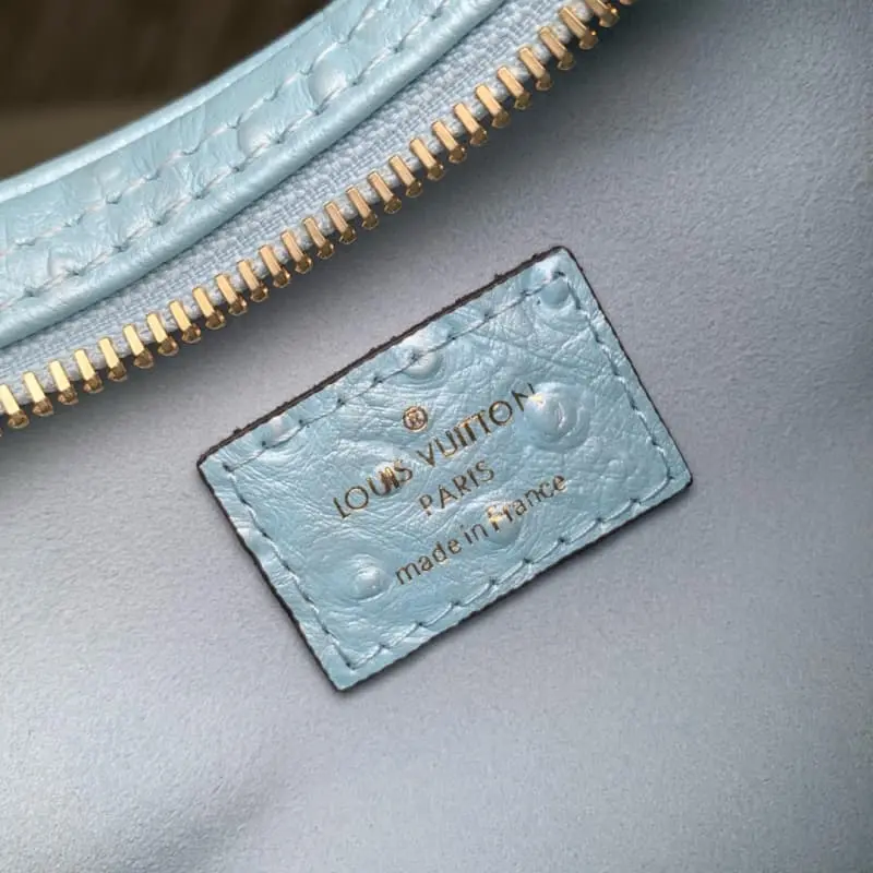 N85900 Blue 23x13x6cm High Quality Bags - Image 8