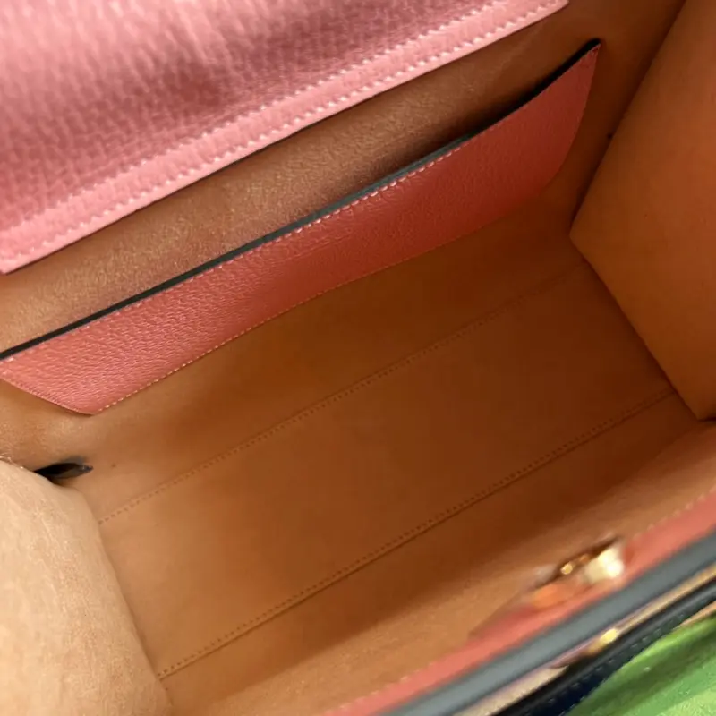 702721 CM 4 High-Quality Bags - Image 8