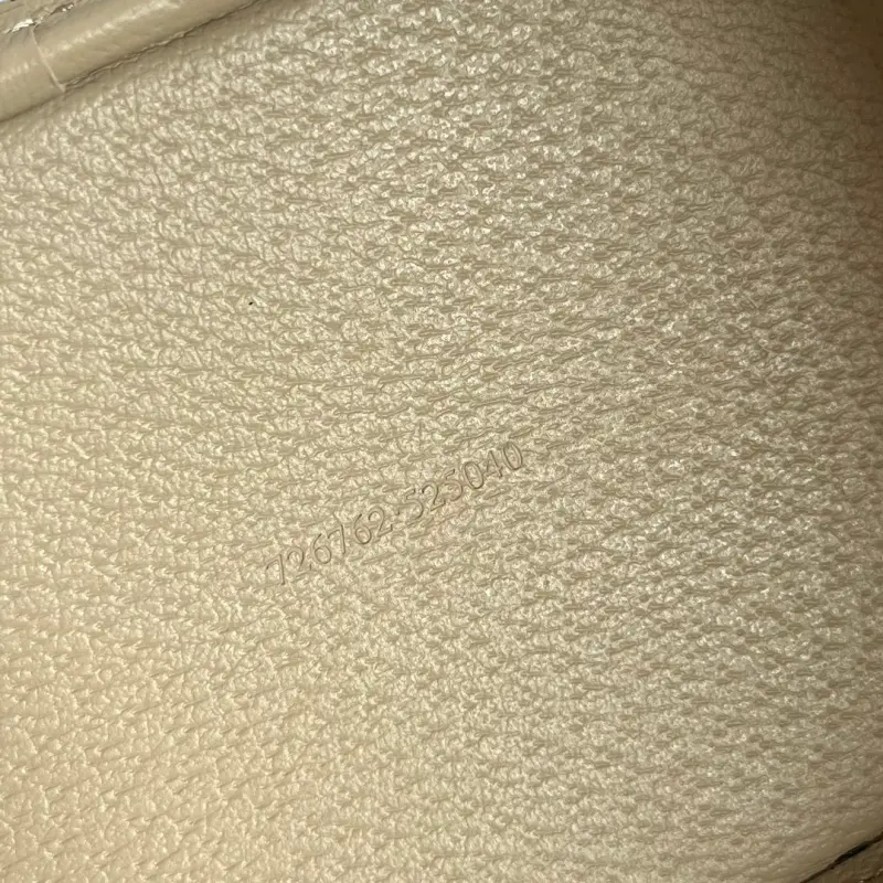 726762 CM 1 High-Quality Bags - Image 8