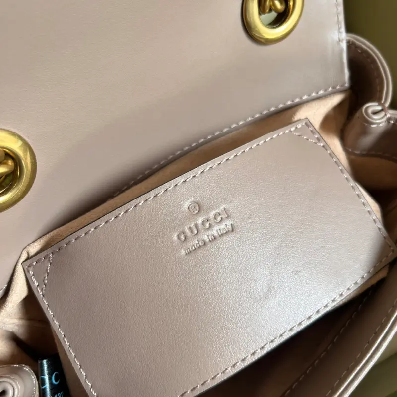 739682 CM 1 High-Quality Bags - Image 8