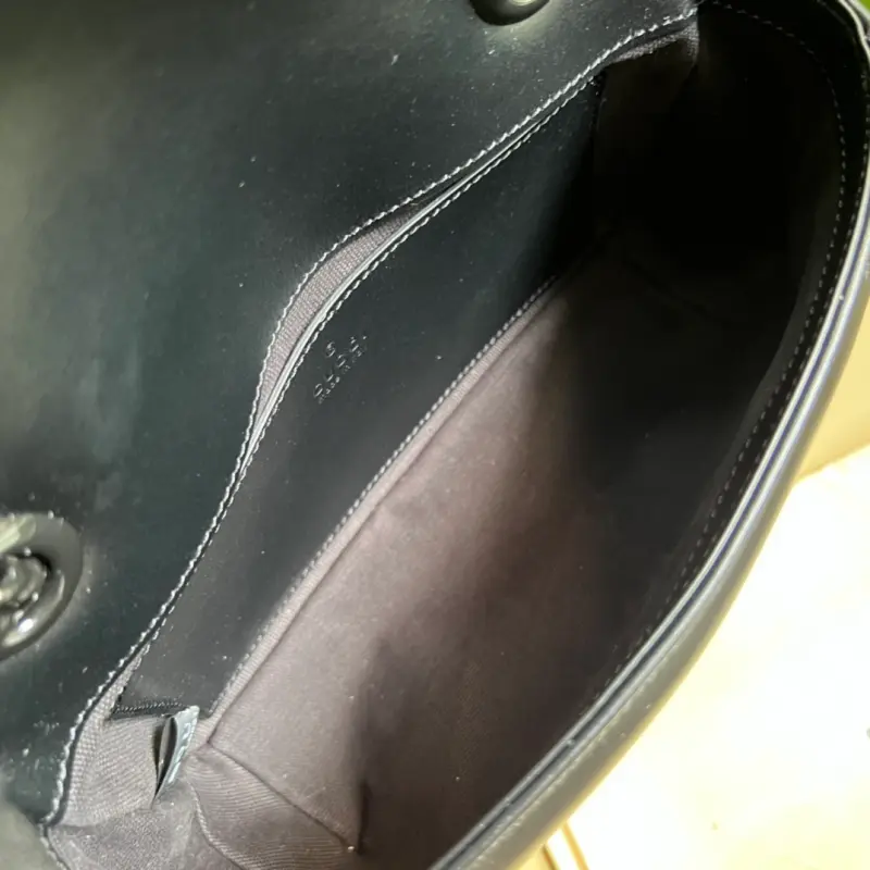 446744 CM 7 High-Quality Bags - Image 8