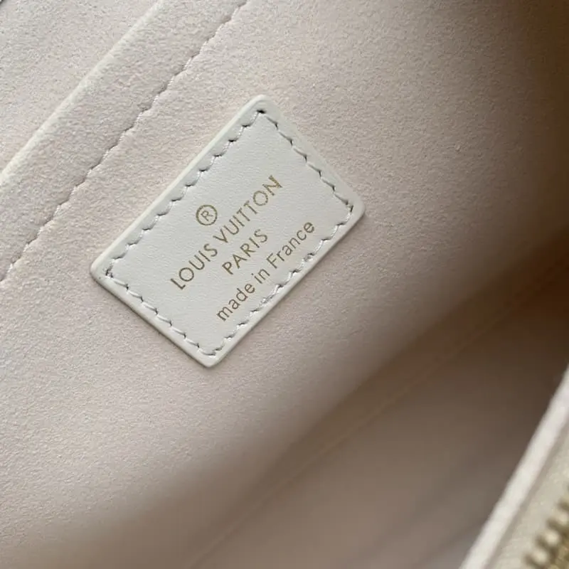 M11463 S1 31x21.5x13cm High Quality Bags - Image 8