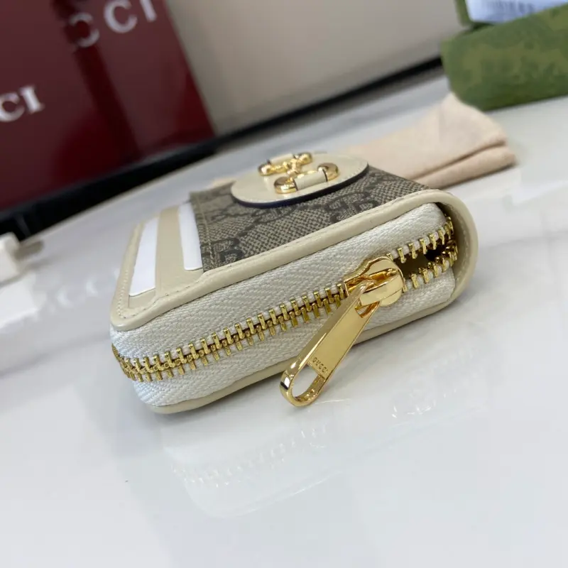 658549 CM 3 High-Quality Bags - Image 8