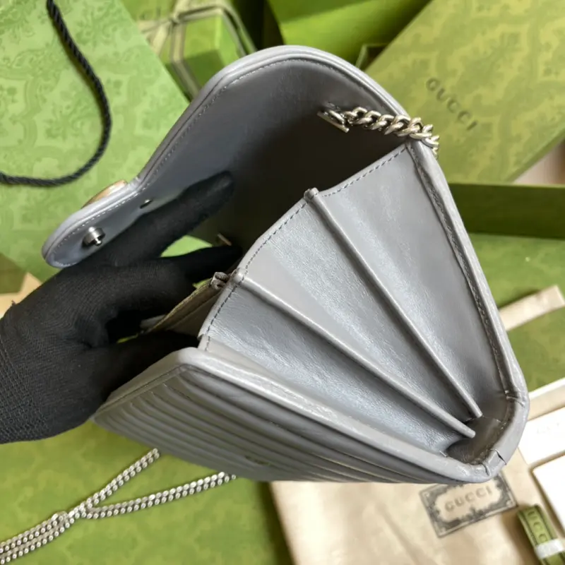 474575 CM 3 High-Quality Bags - Image 8