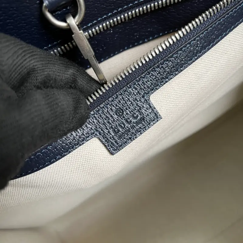 674148 CM 2 High-Quality Bags - Image 8