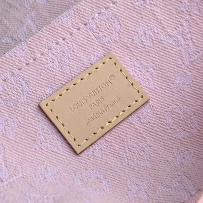 M13347 18x3x27cm High Quality Bags - Image 8