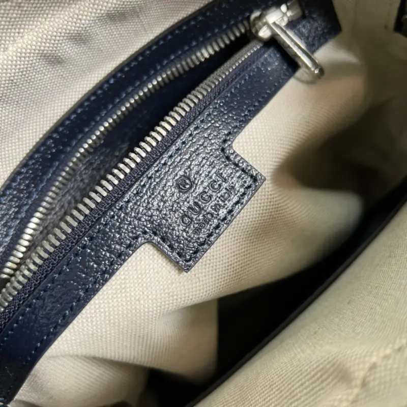 547926 CM 1 High-Quality Bags - Image 8