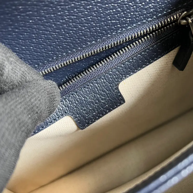 651055 CM 1 High-Quality Bags - Image 8