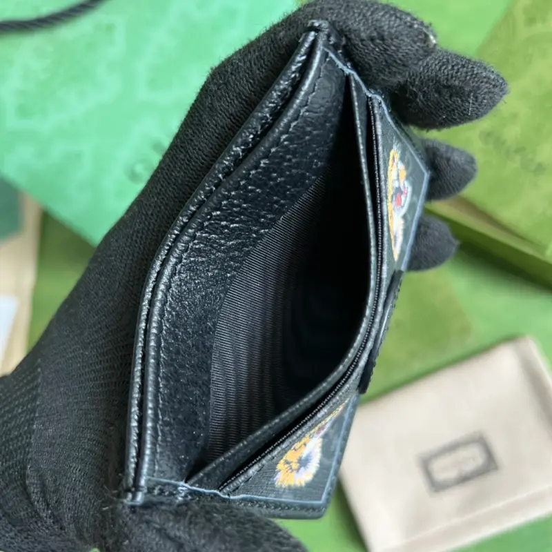 673002 CM 2 High-Quality Bags - Image 8