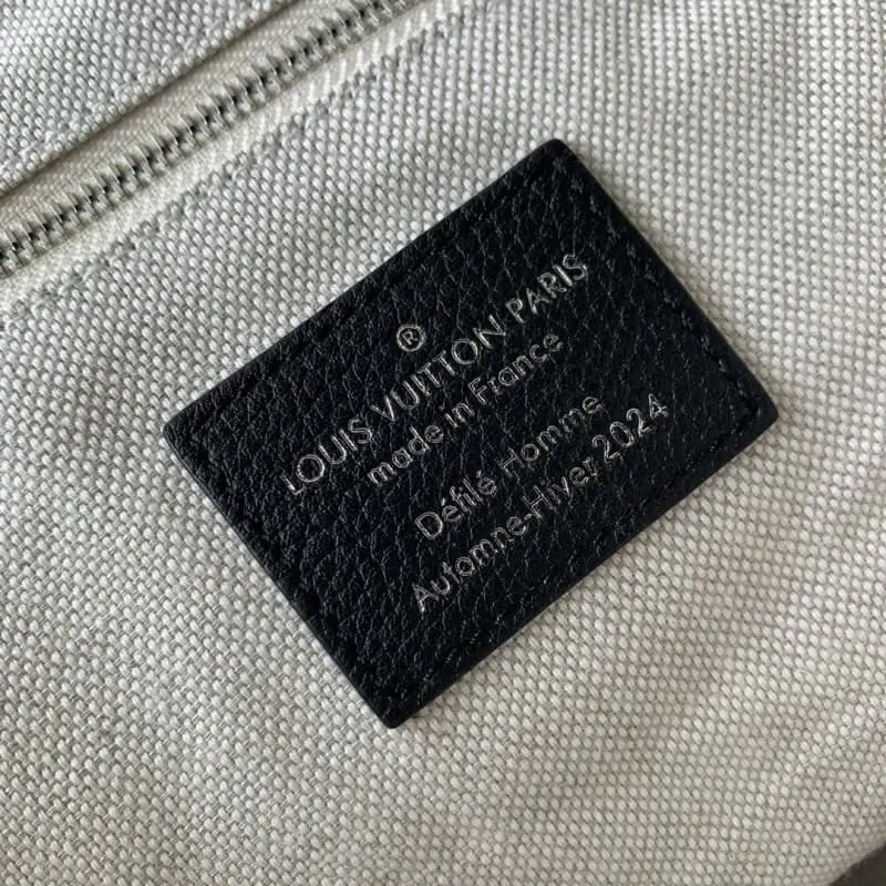 M11607 30x20x10cm High Quality Bags - Image 8